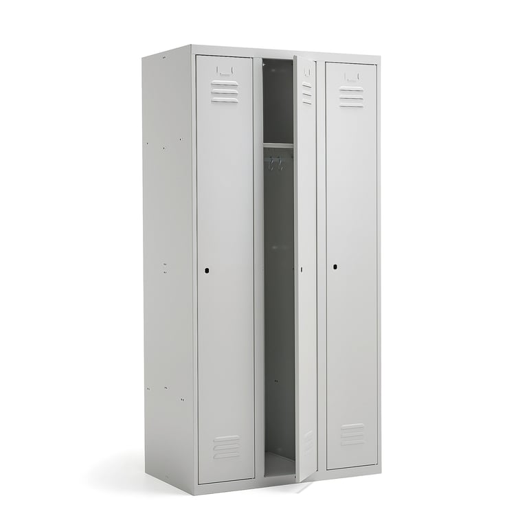 Clothes locker CAMPUS, 3 modules, 3 doors, 1800x900x500 mm, light grey