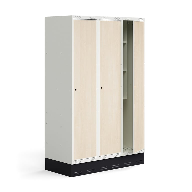 Szafka do szatni ROZ, 3 moduły, 3 drzwi, z podstawą, 1890x1200x550 mm, brzoza